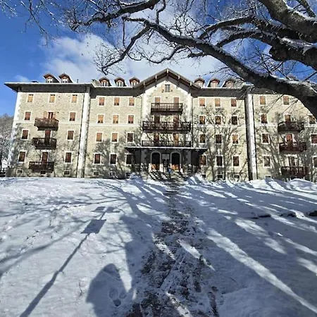 アパート In The Historic Building, Con Aria Condizionata
